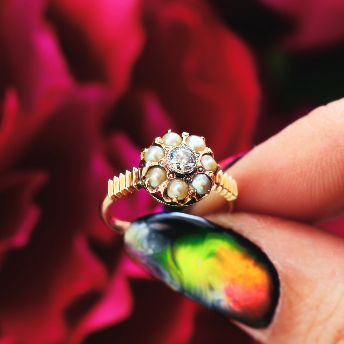 Fine Pretty! Vintage Pearl & Diamond Flowerette Ring