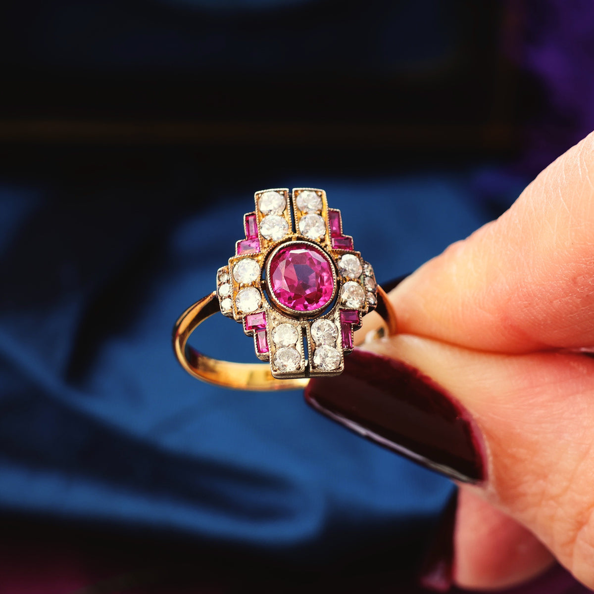 Sublime Vintage Art Deco Statement Ruby & Diamond Cocktail Ring