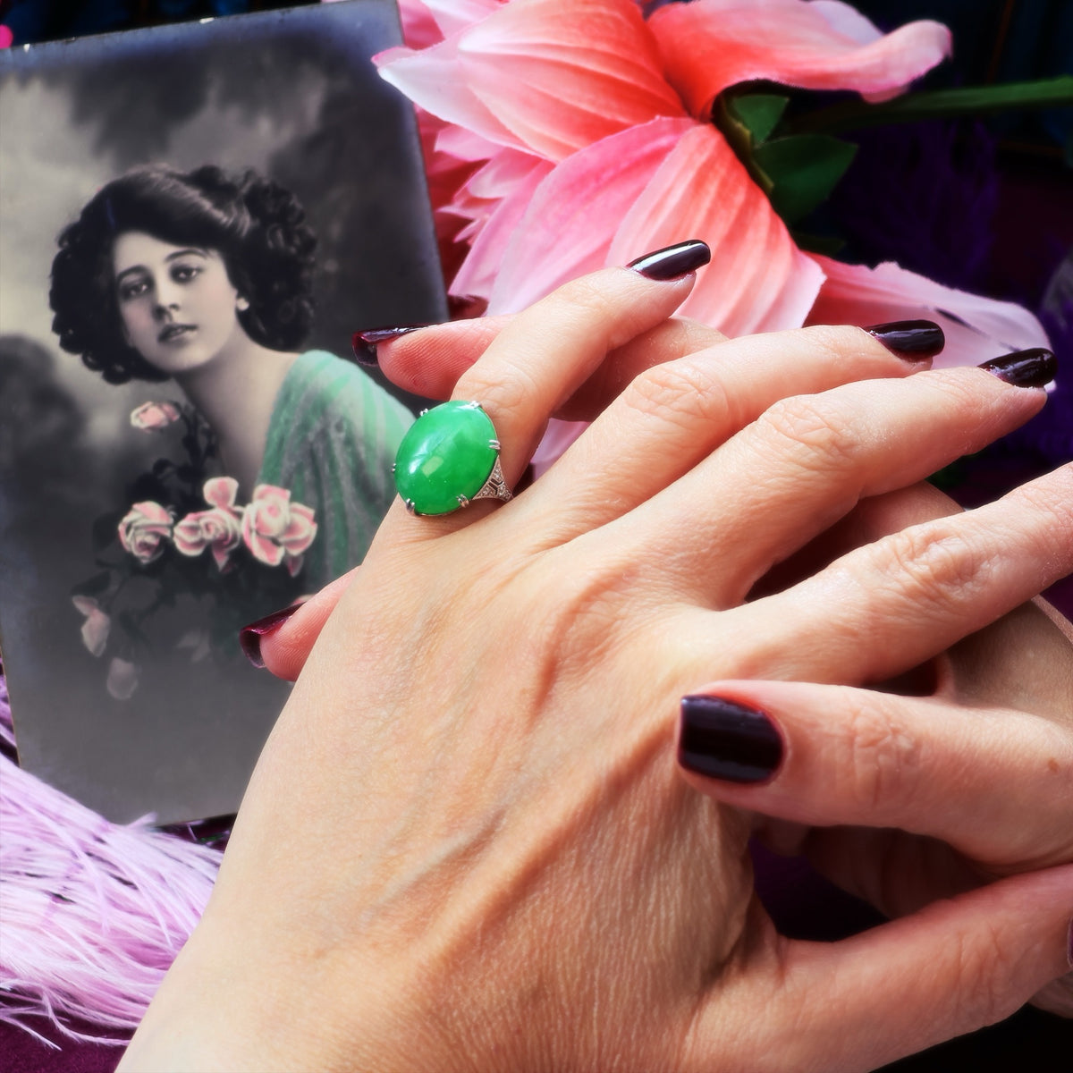 Vintage 1920's Art Deco Jade & Diamond Cocktail Ring