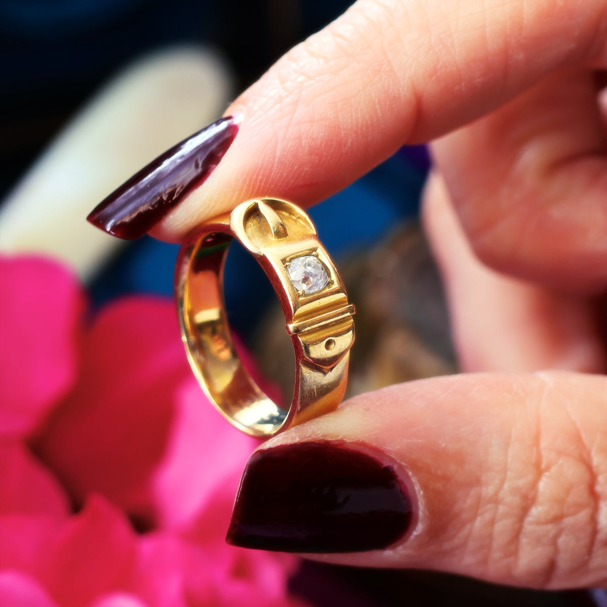 Antique Unisex 18ct Gold Diamond Buckle Ring