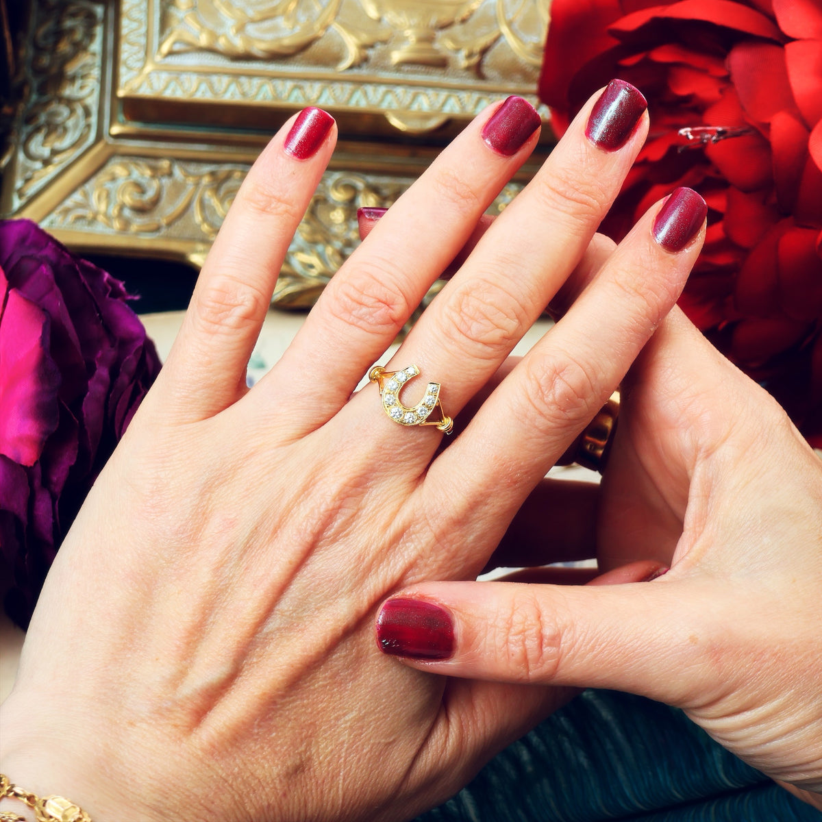 Dazzlin' Date 1989 Diamond Lucky Horseshoe Ring