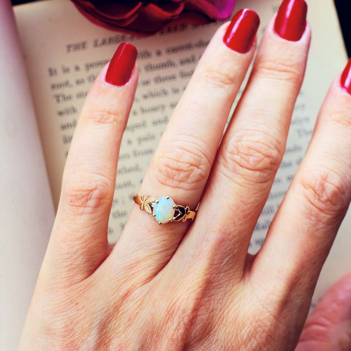Vintage Date 1979 Crystal Opal Dress Ring