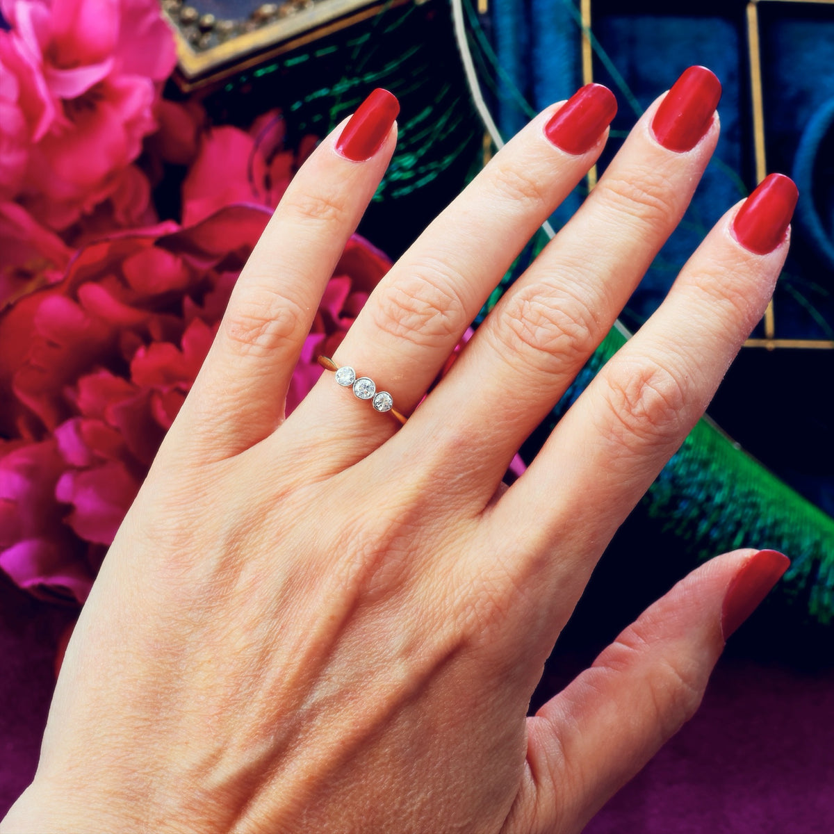 Vintage 1920's Diamond Trilogy Engagement Ring