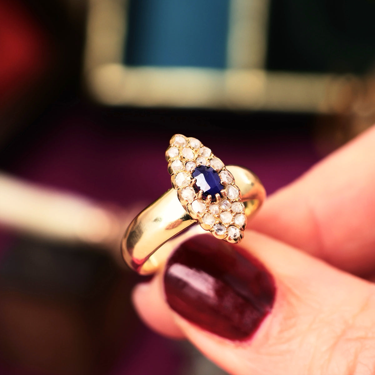 Delightful Deep Blue Sapphire & Diamond Cluster Ring