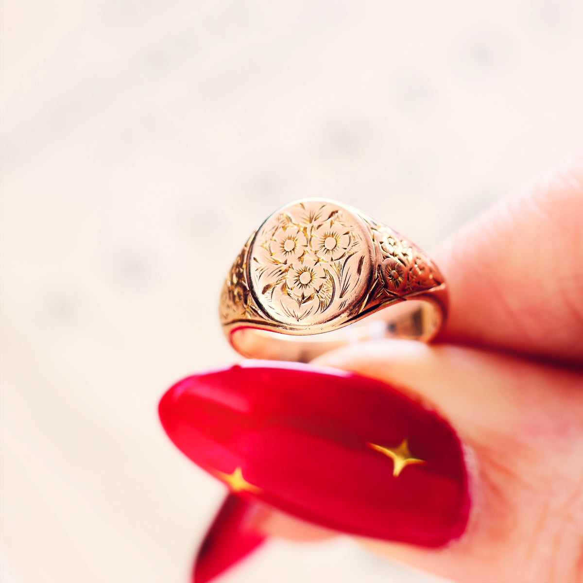 Antique Victorian Floribunda Roses Gold Signet Ring