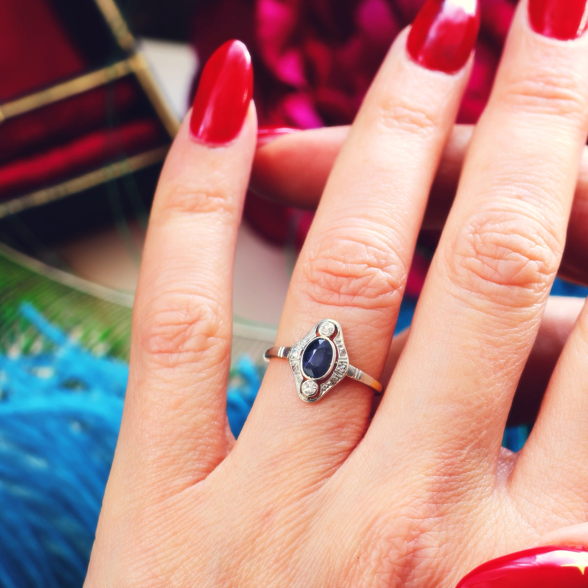 Vintage Art Deco Sapphire & Diamond Cluster Ring