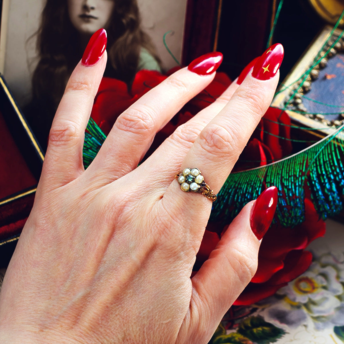 Exquisite Antique Georgian Emerald & Pearl Ring