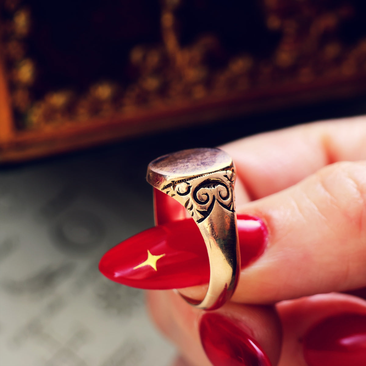 Fine Date 1901 9ct Rose Gold Men's Signet Ring