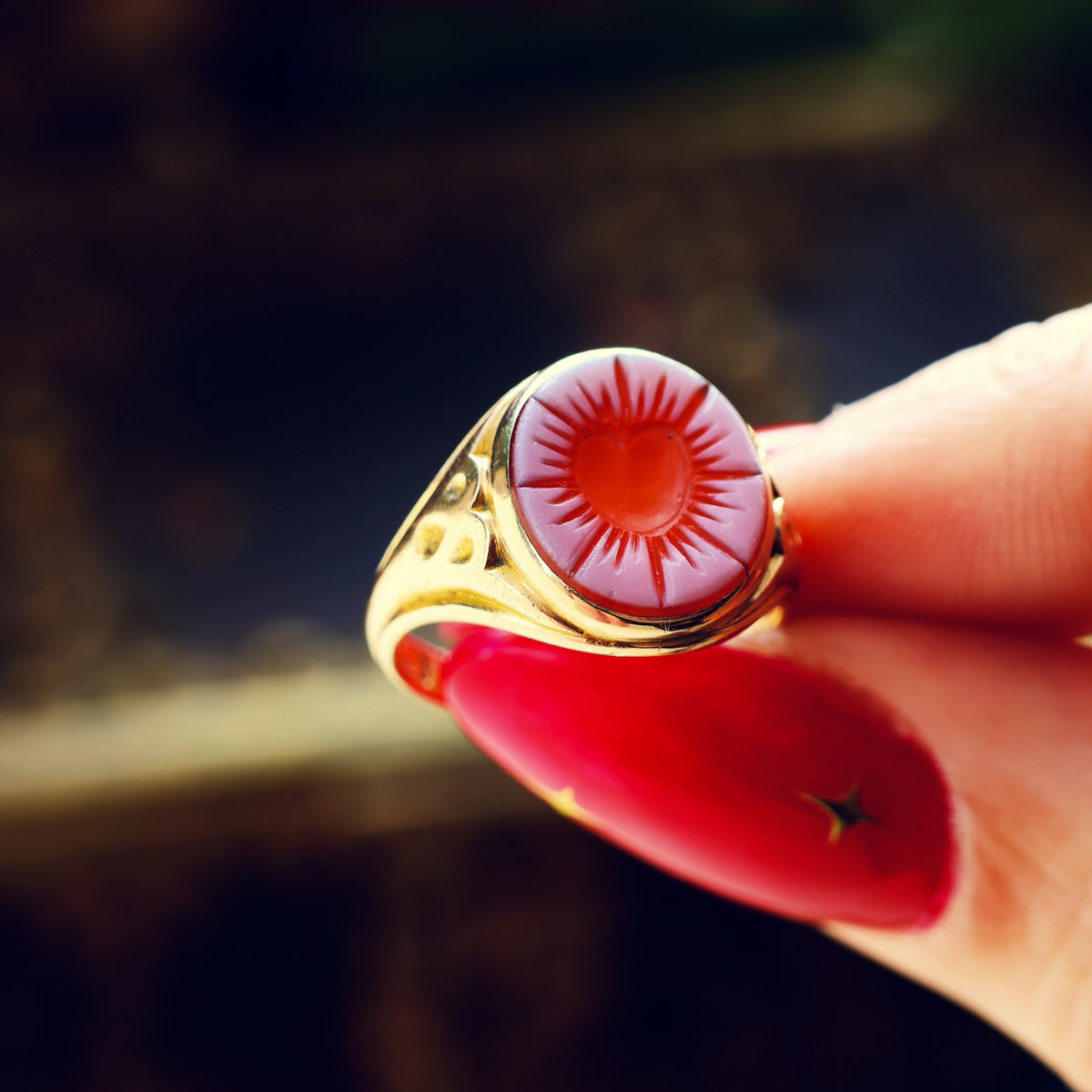 Antique Intaglio Sardonyx Signet Ring
