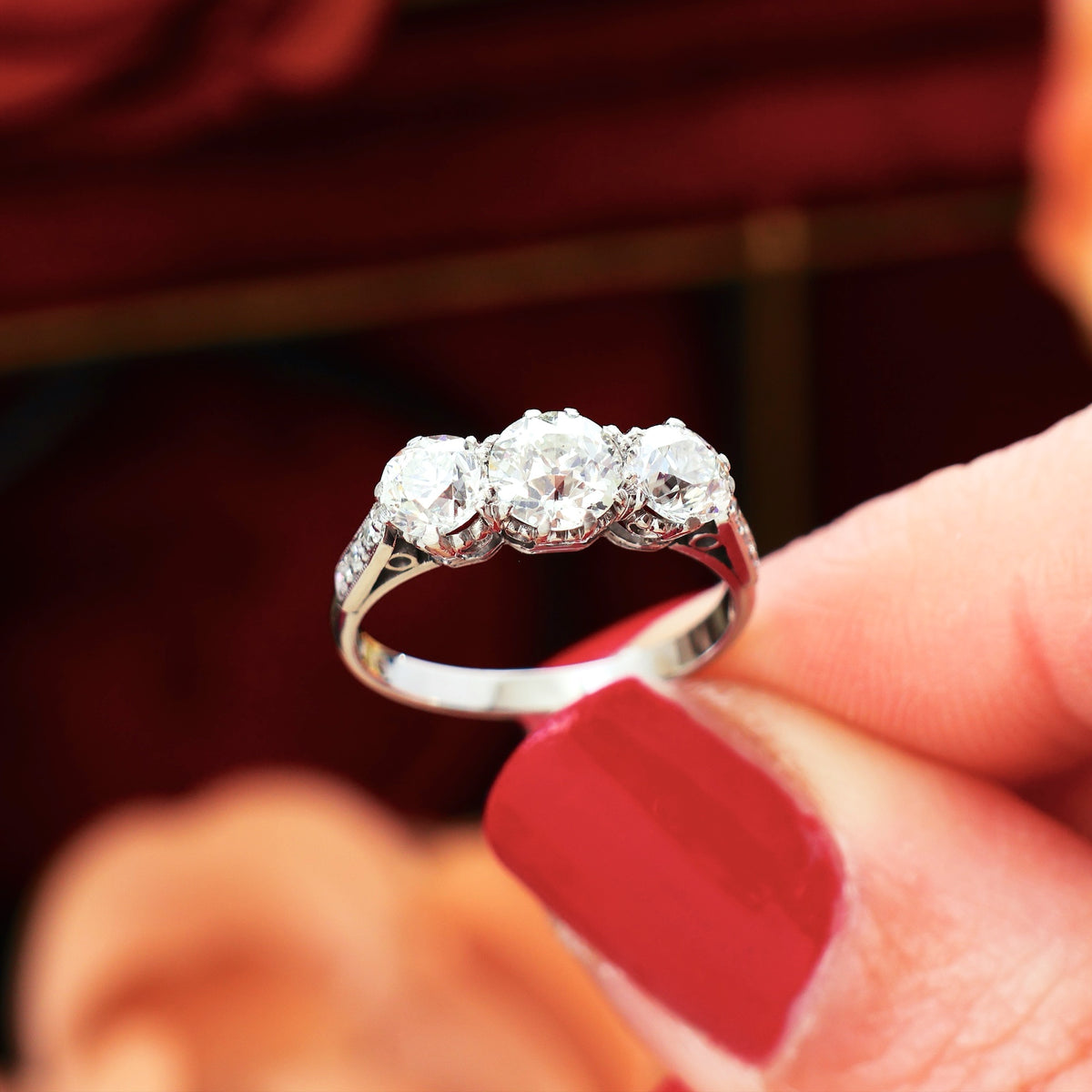 Incredible! 1.61ct Vintage Diamond Trilogy Engagement Ring