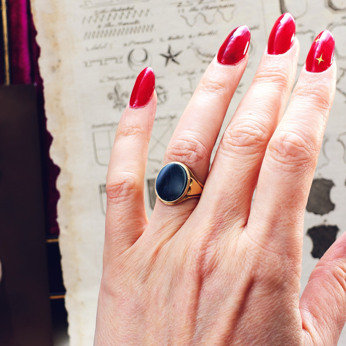 Date 1924 15ct Gold Heliotrope Seal Signet Ring