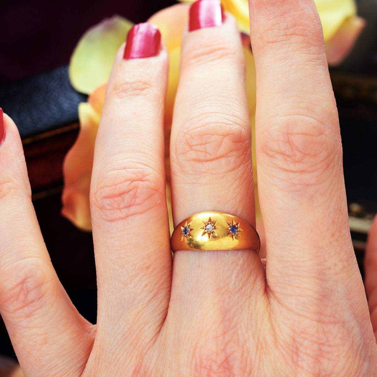 Date 1908 Sapphire & Diamond Gypsy Band Ring