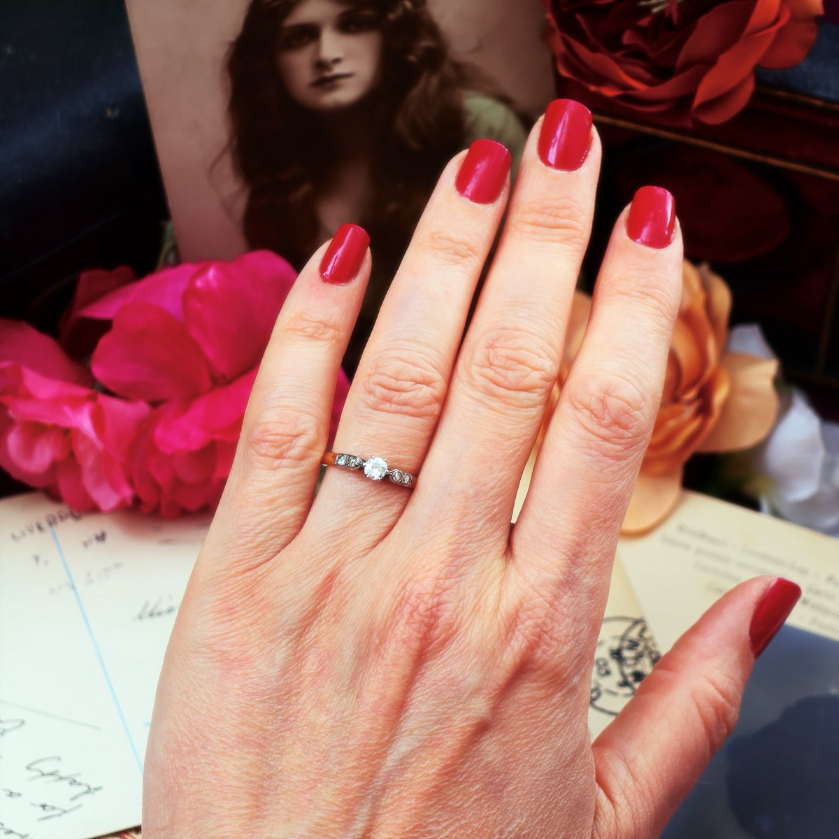 Sparkly!! Vintage Diamond Solitaire Engagement Ring