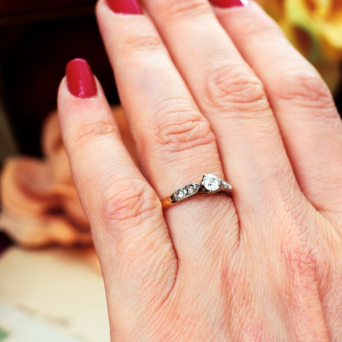 Sparkly!! Vintage Diamond Solitaire Engagement Ring