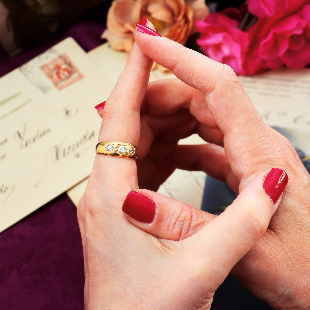 Lucky in Love! Date 1907 Starry Gypsy Set Diamond Band Ring