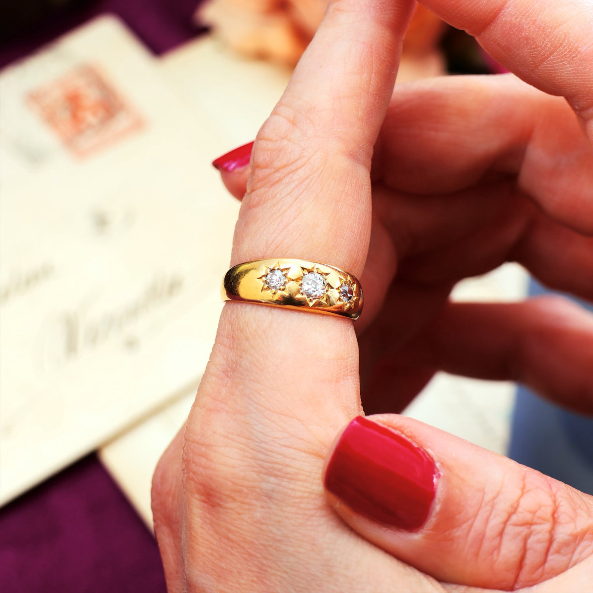 Lucky in Love! Date 1907 Starry Gypsy Set Diamond Band Ring