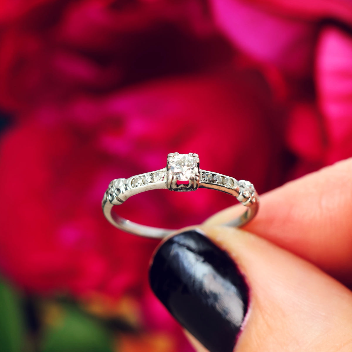 Sweetheart Vintage Platinum & Diamond Solitaire Ring