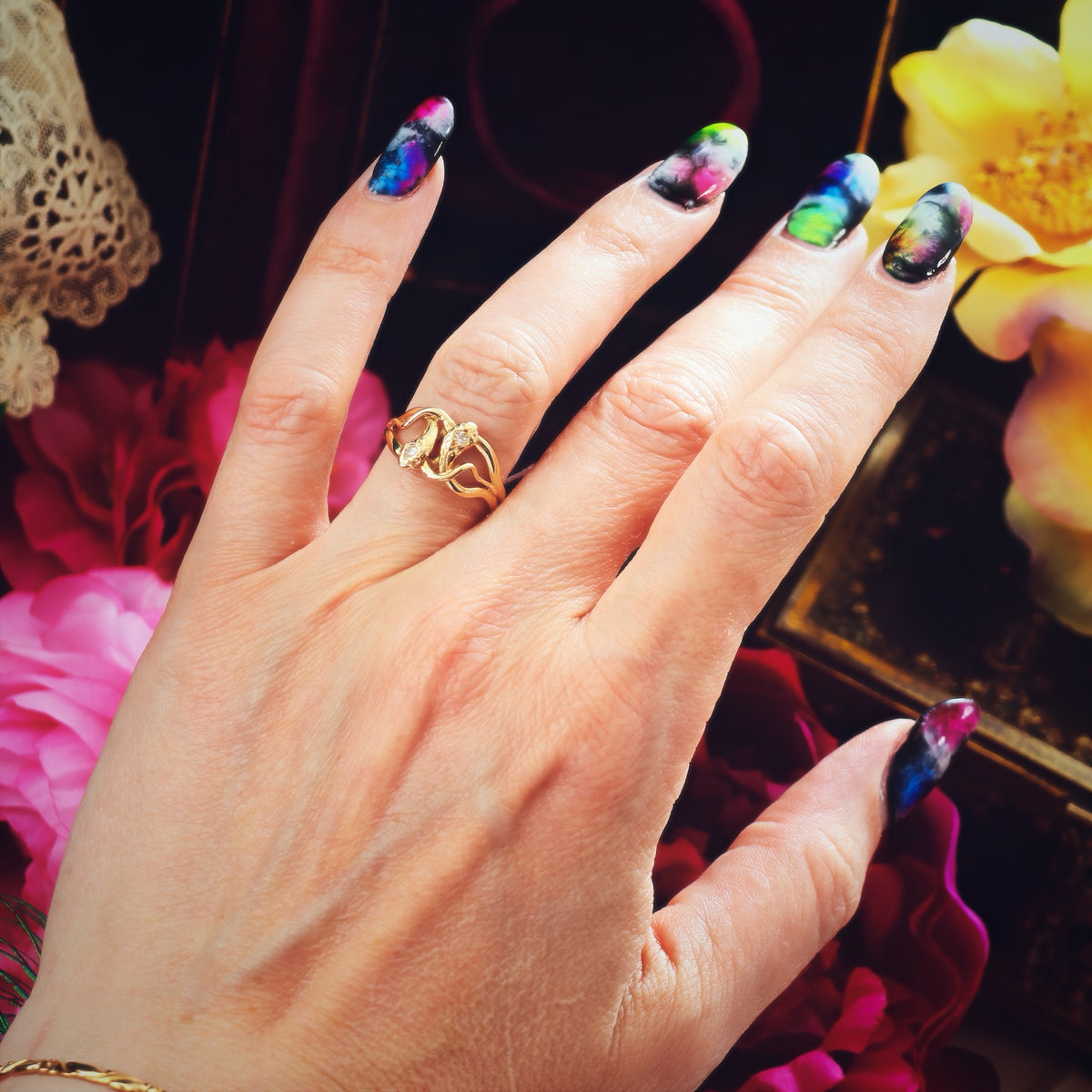 Beauteous 18ct Gold Diamond Double Snake Ring