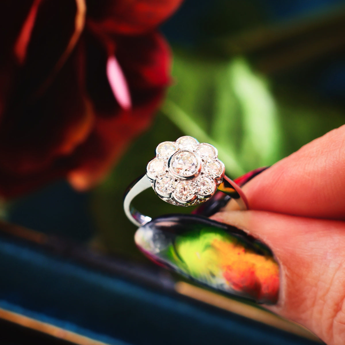 Pristine Vintage Platinum Diamond Daisy Engagement Ring