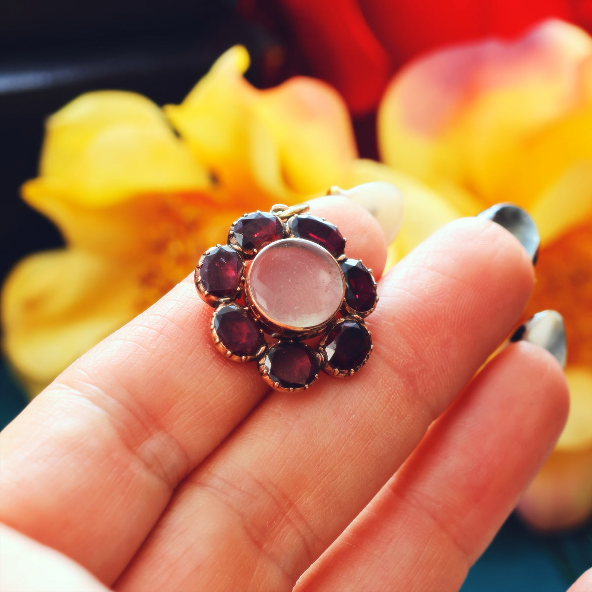 Circa 1820 Georgian Flat Top Garnet Lace Locket