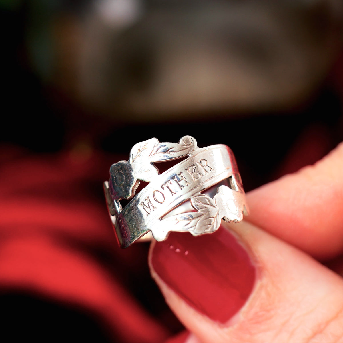 Vintage Style Decorative Cigar Band Silver 'Mother' Ring
