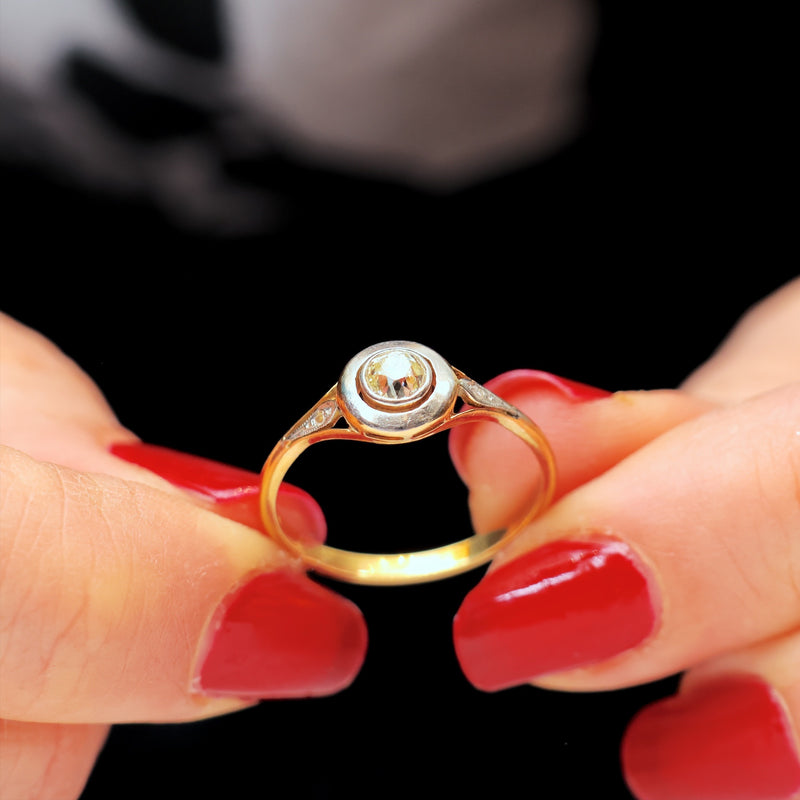 Vintage Art Deco Diamond Target Engagement Ring