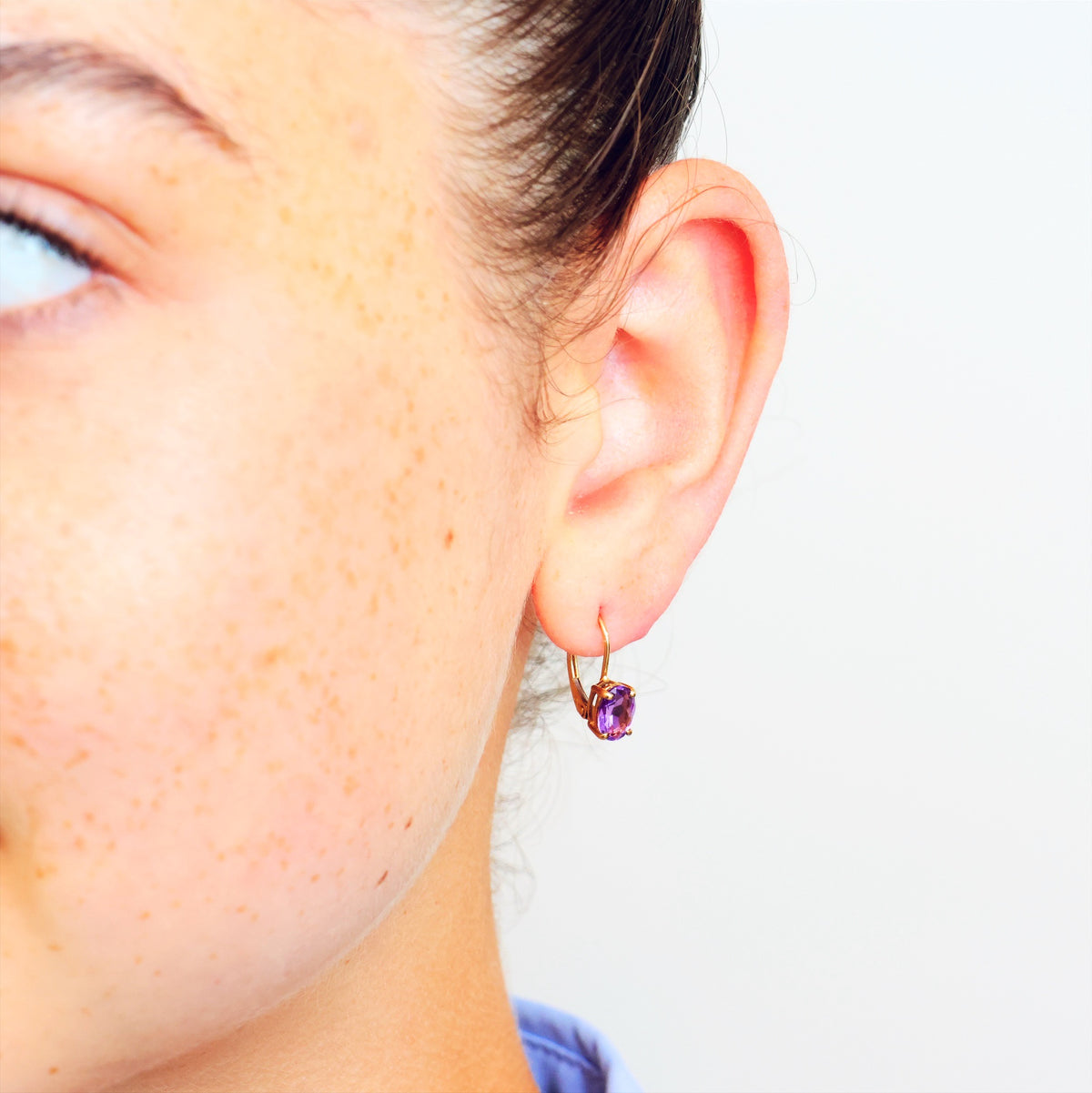 Vintage 9ct Gold Lilac Amethyst Earrings