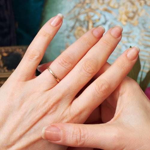 Size ‘J.5’ or ‘5’ Vintage Style Beaded Edge Wedding Ring