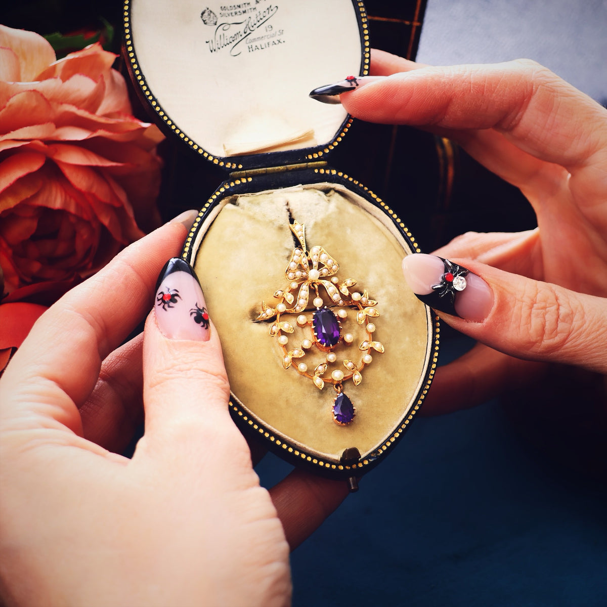 Finest 15ct Gold Edwardian Pendant/Brooch in Original Box
