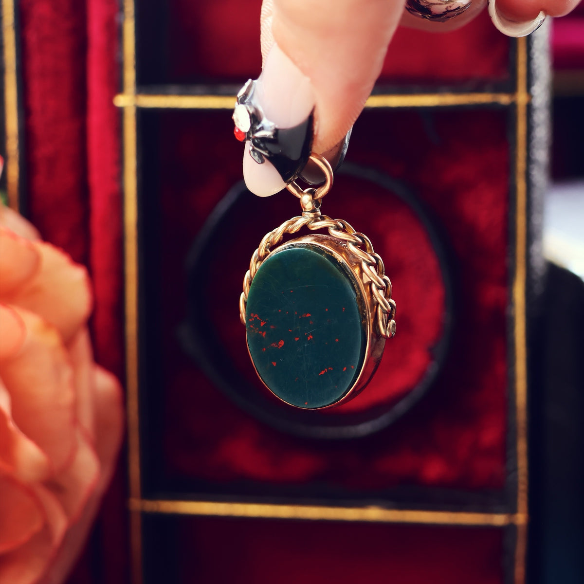 Date 1896 9ct Gold Heliotrope & Carnelian Swivel Fob