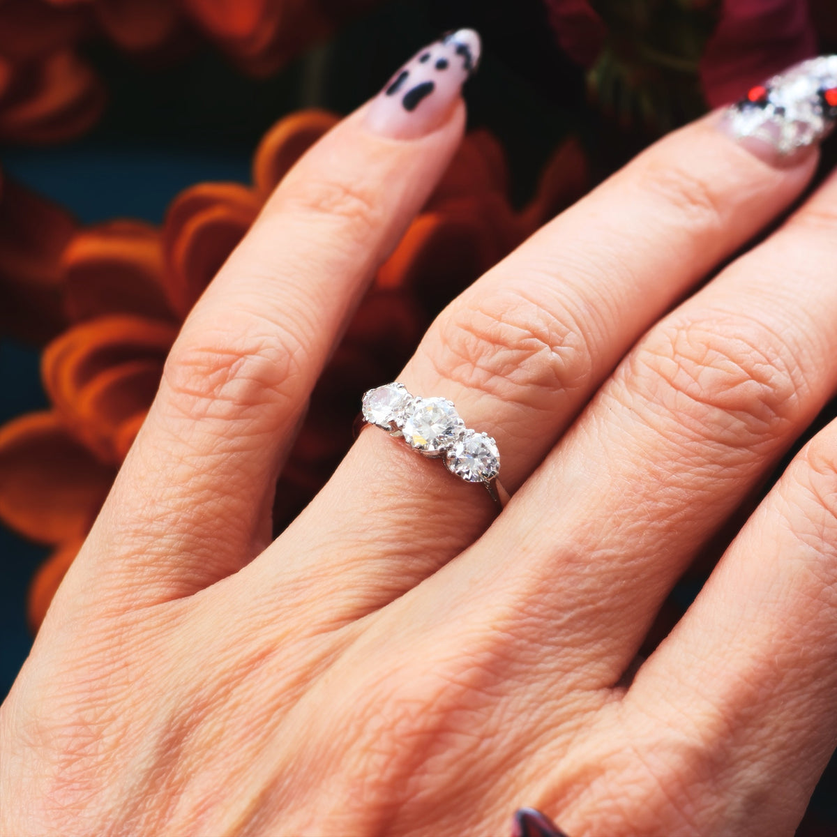 Superb 1.65ct Art Deco Platinum Diamond Trilogy Ring