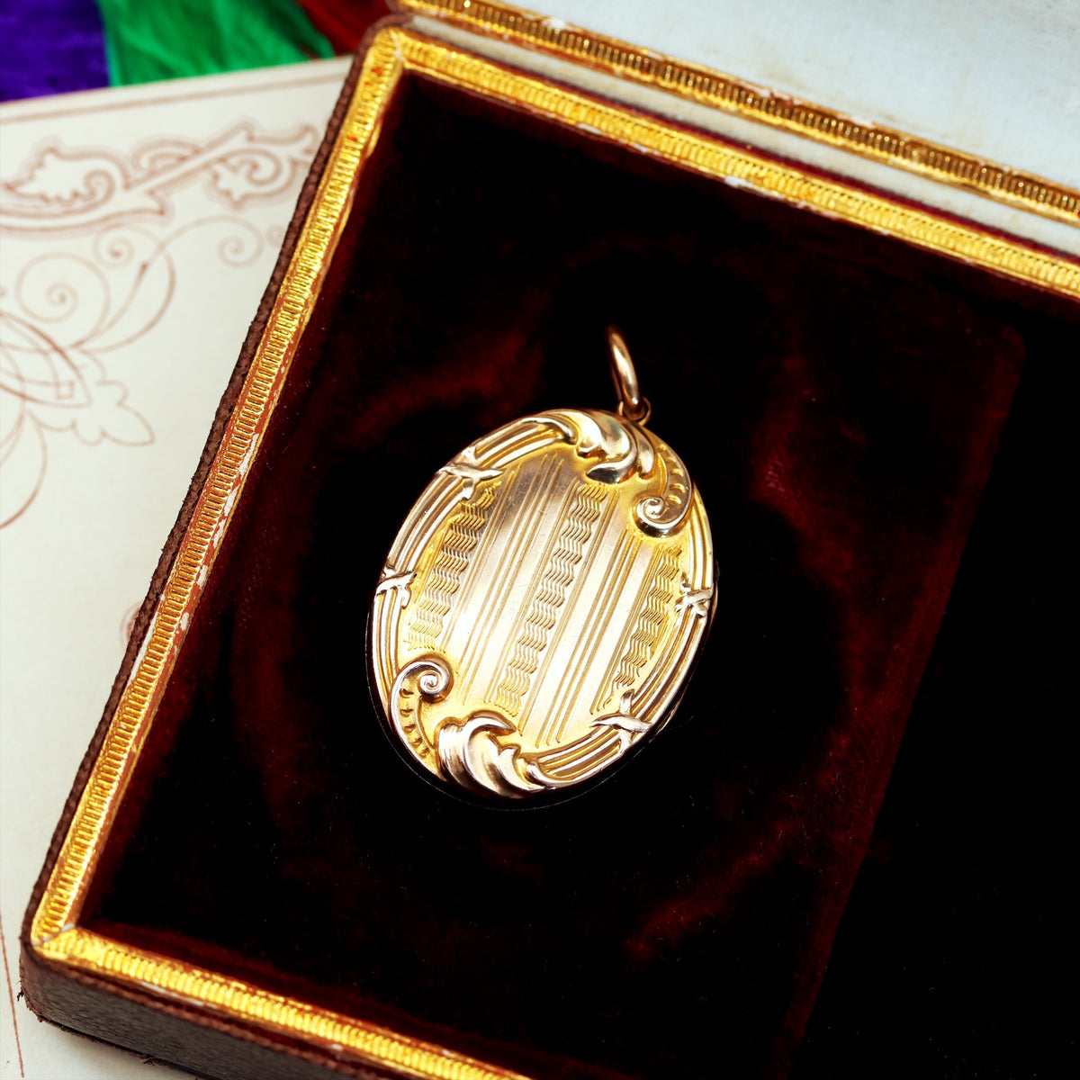 An Antique Edwardian Era Gold Locket
