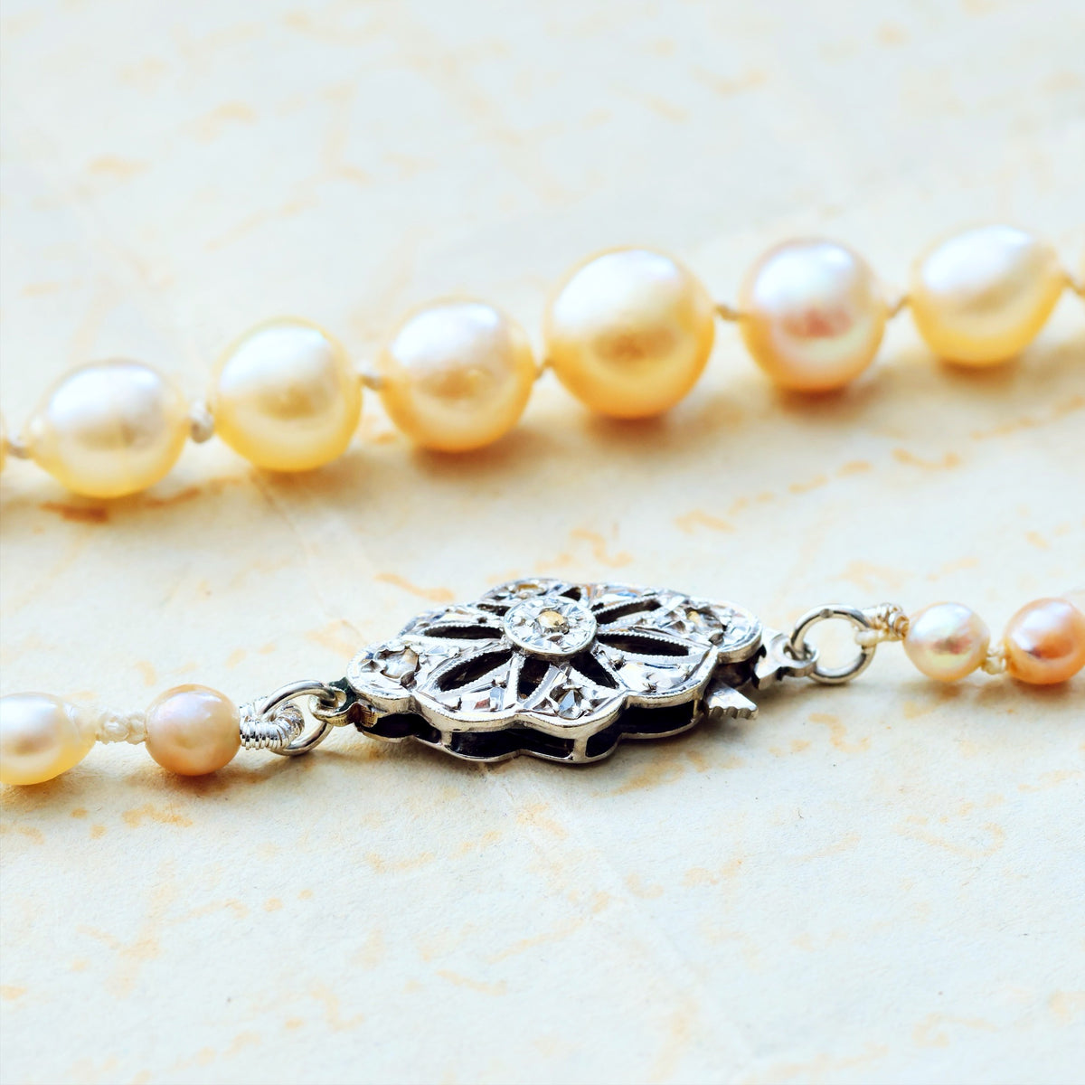 Vintage 1950's Cultured Saltwater Pearl Necklace