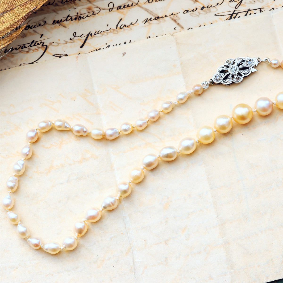 Vintage 1950's Cultured Saltwater Pearl Necklace