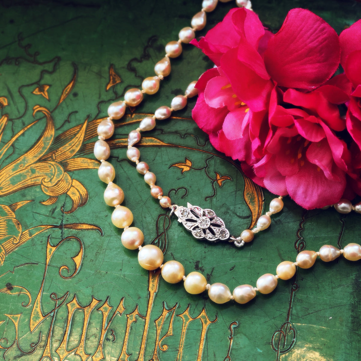 Vintage 1950's Cultured Saltwater Pearl Necklace