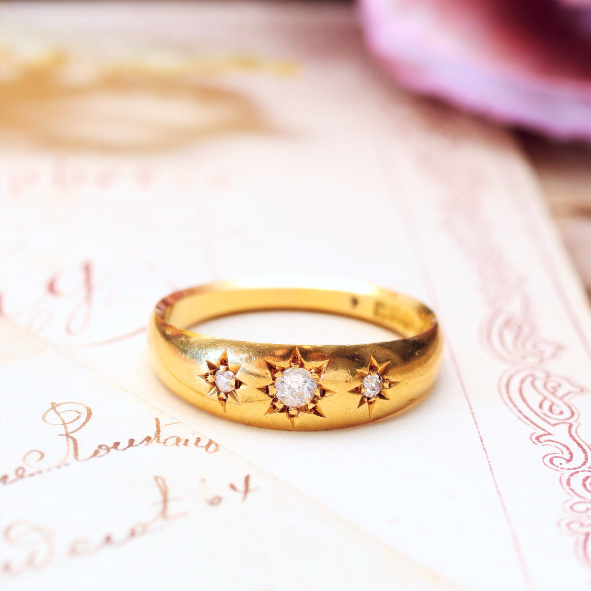 Date 1912 18ct Gold Gypsy Set Diamond Band Ring