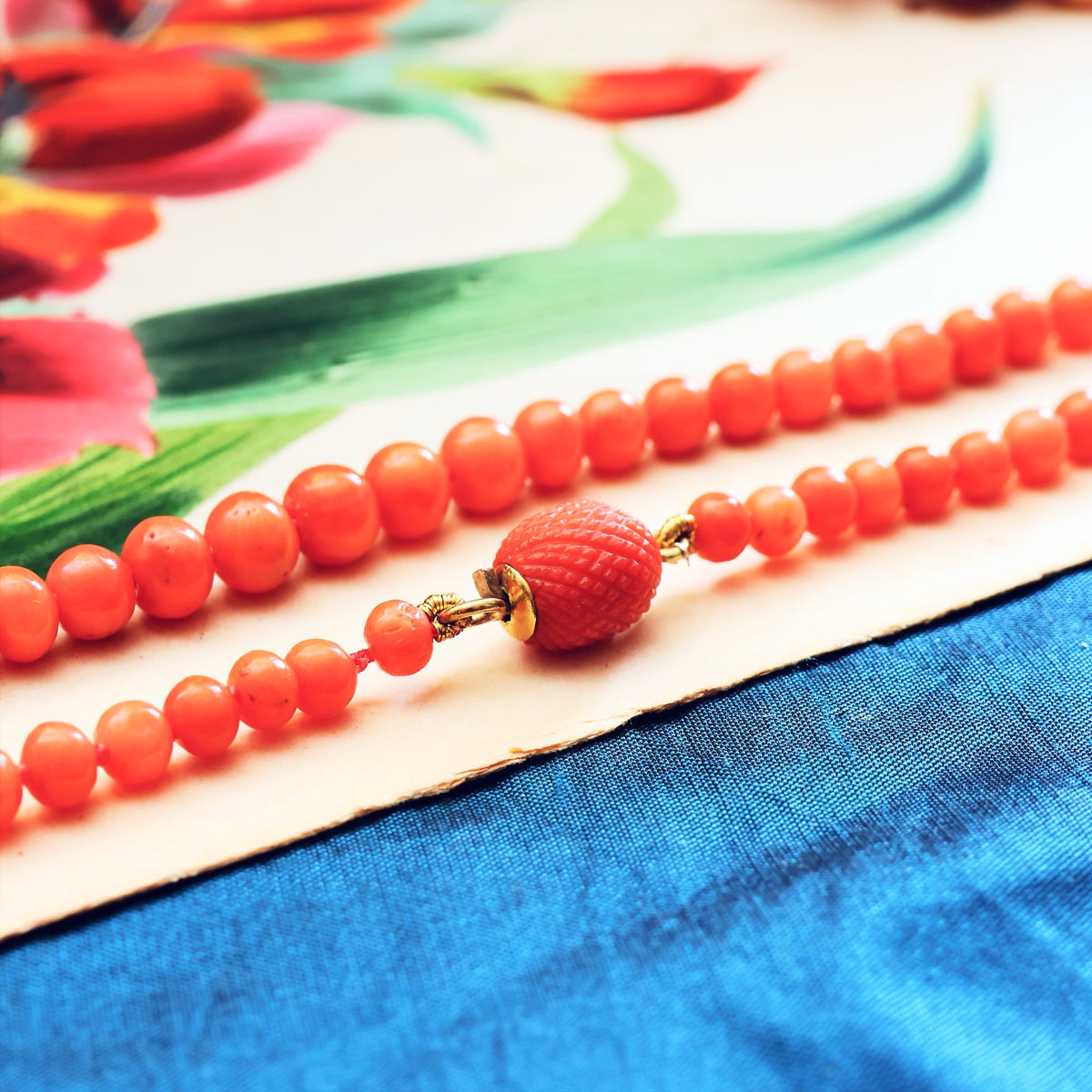 Beautiful Antique Graduated Italian Coral Necklace