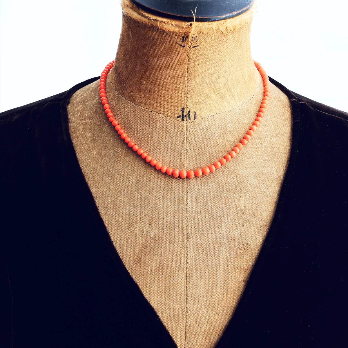 Beautiful Antique Graduated Italian Coral Necklace