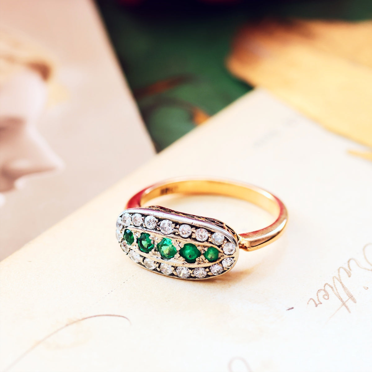 Vintage Elegance Emerald & Diamond Ring