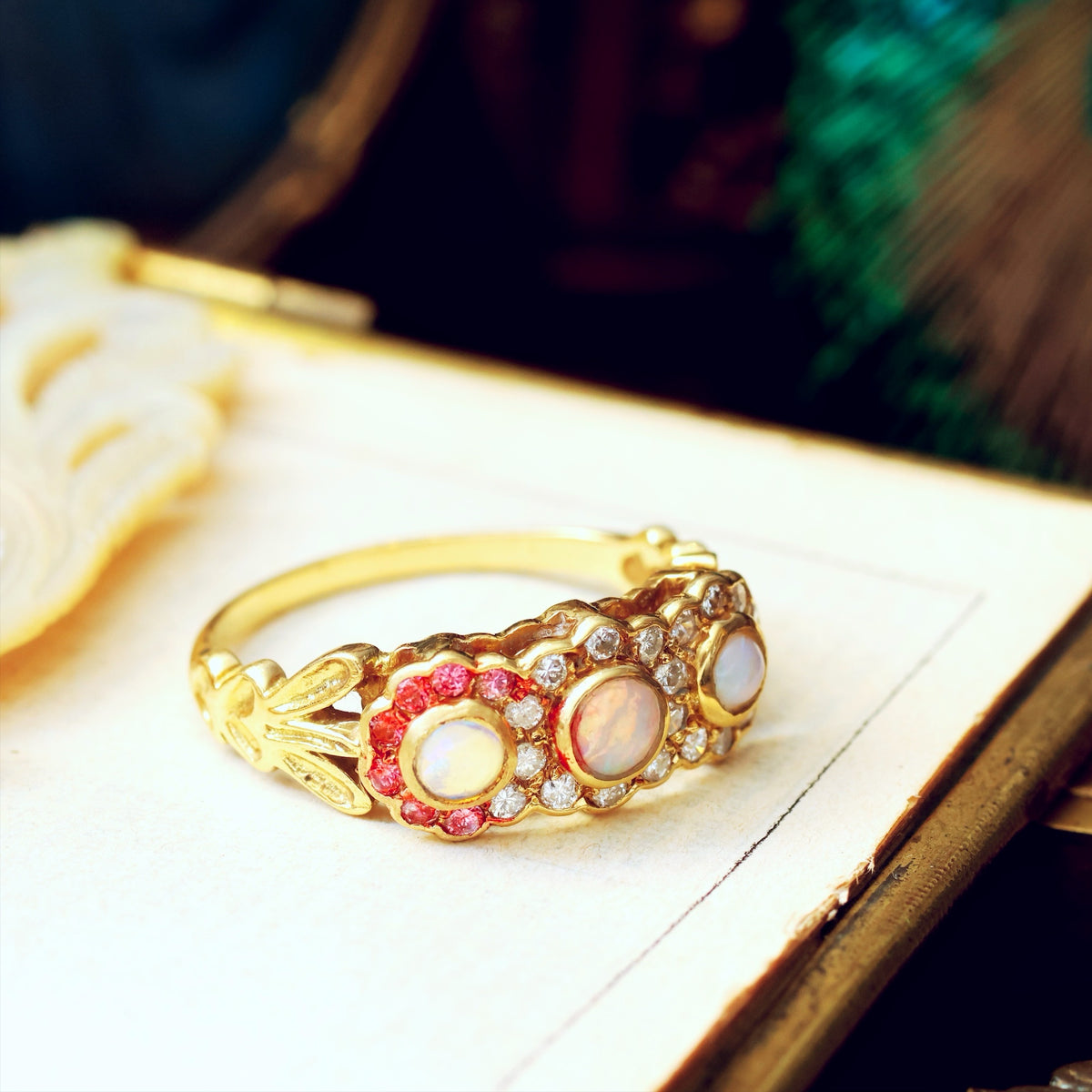 Vintage 1980's Crystal Opal & Diamond Flowerette Ring