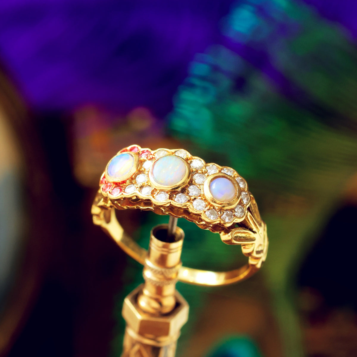 Vintage 1980's Crystal Opal & Diamond Flowerette Ring