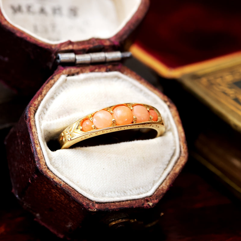 Petite Antique Victorian 18ct Gold Coral Ring