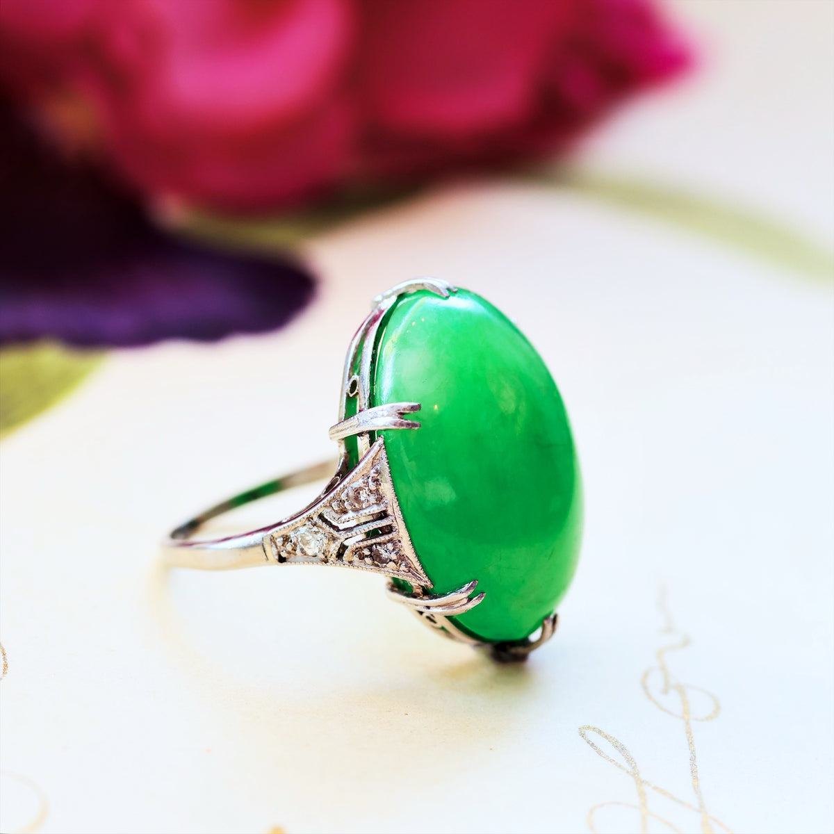 Vintage 1920's Art Deco Jade & Diamond Cocktail Ring
