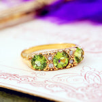 Vintage 18ct Gold Peridot & Diamond Ring