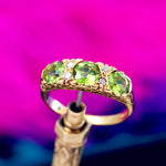 Vintage 18ct Gold Peridot & Diamond Ring