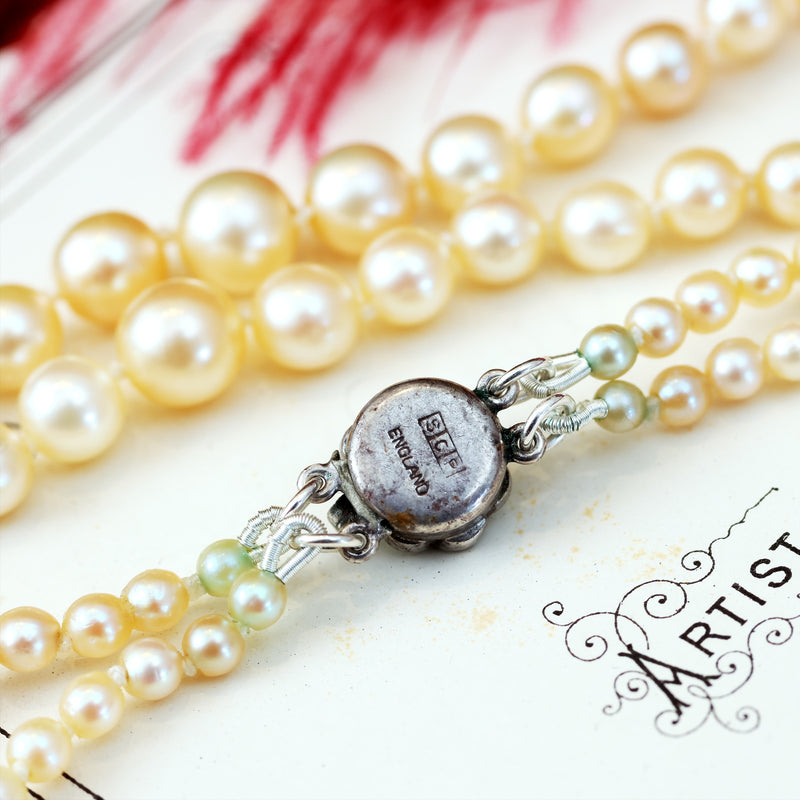 Classique Style! Vintage Cultured Pearl Necklace