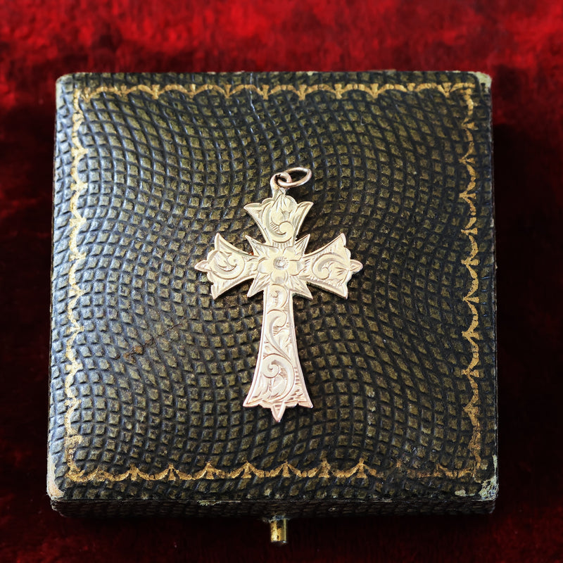 Antique 9ct Yellow Gold Shamrock Cross