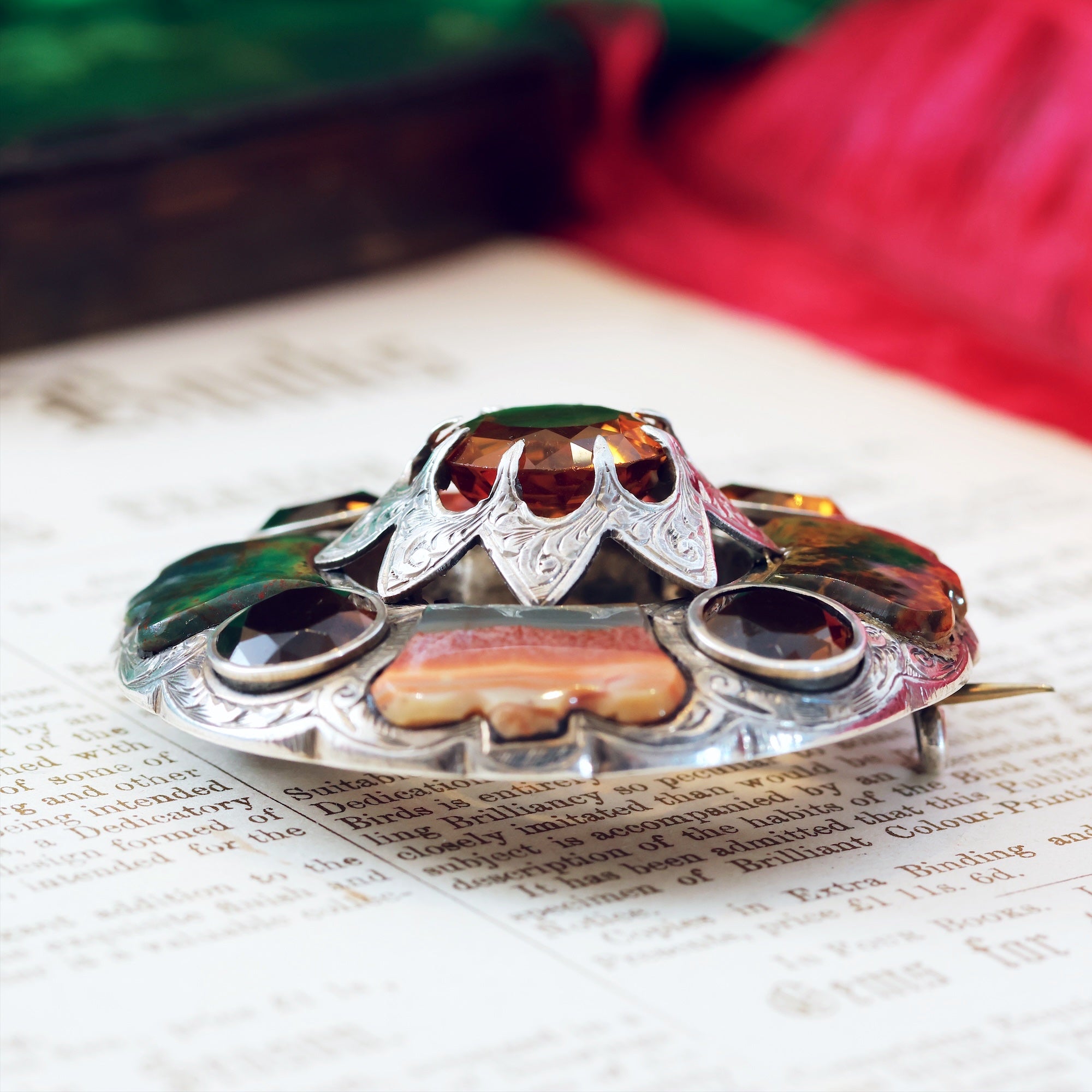 Antique Victorian Scottish Agate Specimen Brooch – Fetheray