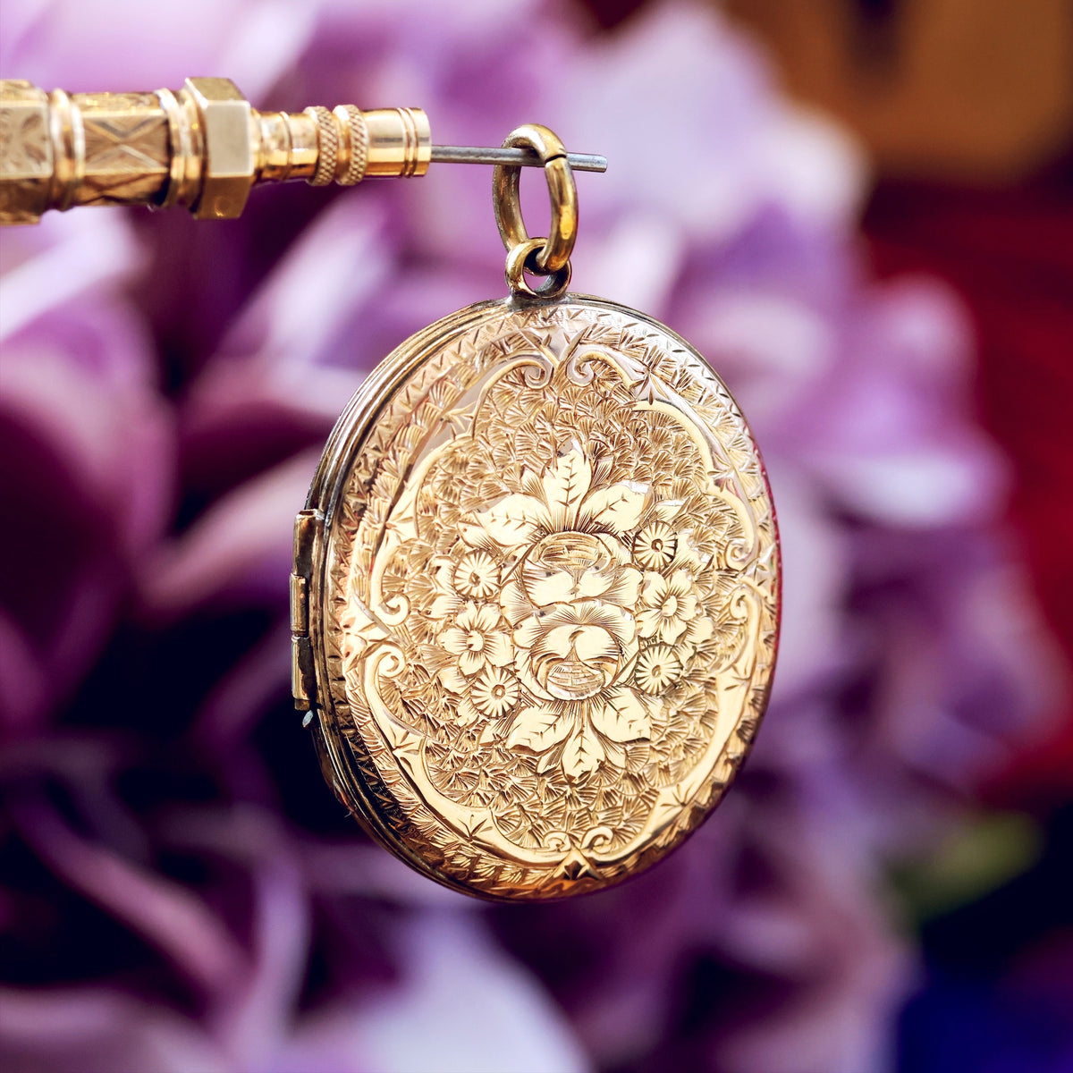 Antique Roses Victorian Locket