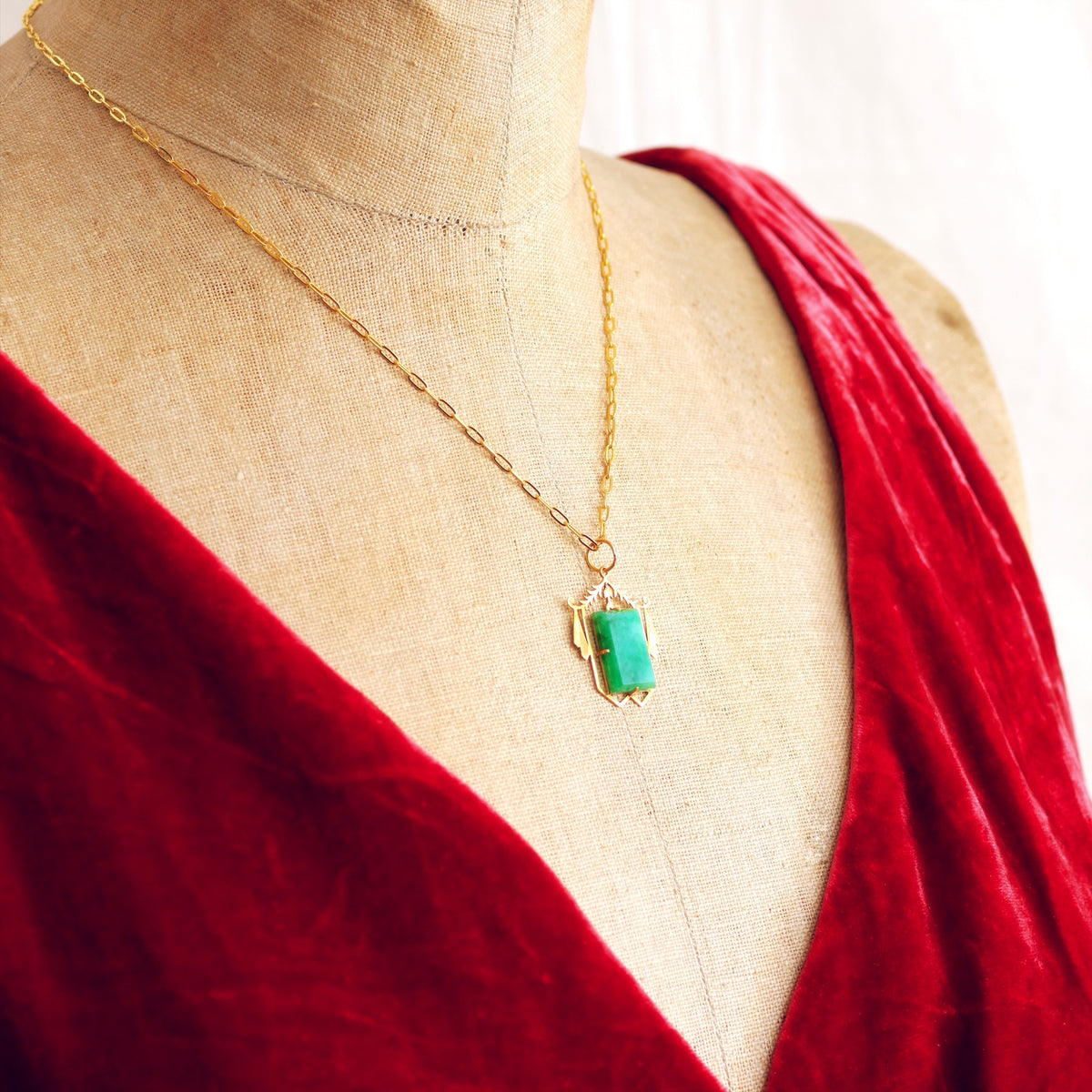 Vintage Lucky Chinese Jadeite Pendant